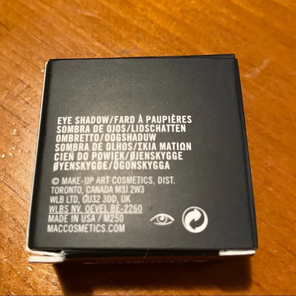 MAC Matte Eye Shadow Omega